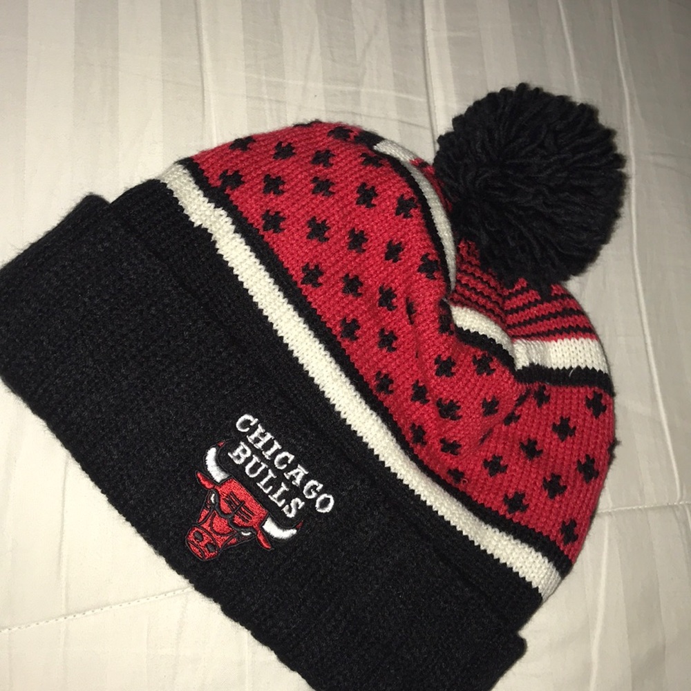 Chicago Bulls beanie hat